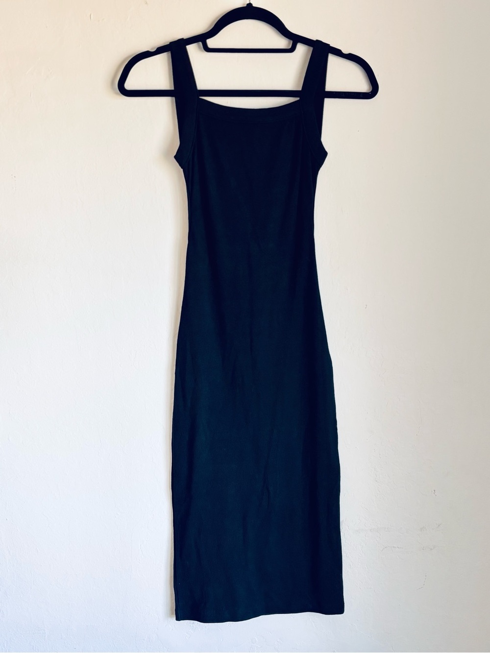 Black Bodycon Dress with Square Neck and Back Cutout
